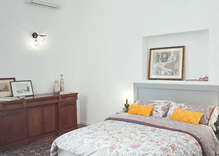 Lungomare Dortigia Apartment