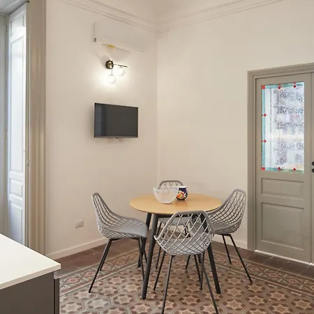 Lungomare Dortigia Apartment *