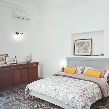 Lungomare Dortigia Apartment
